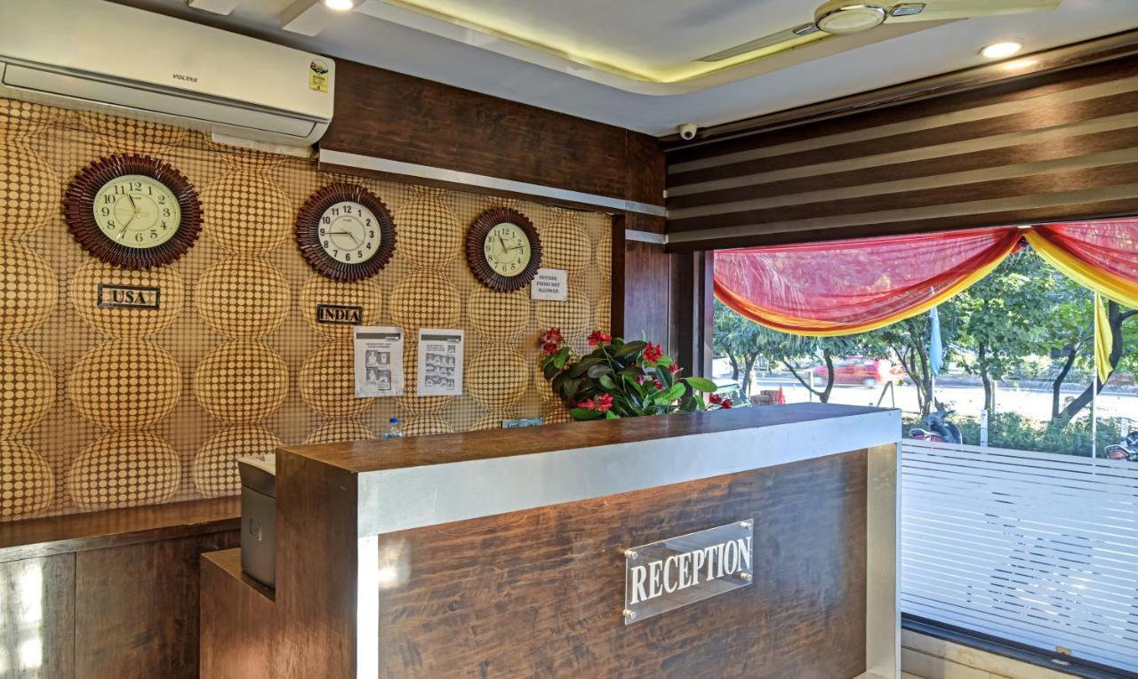 Treebo Trend Jalsa Dlx Hoshangabad Road โบปาล ภายนอก รูปภาพ