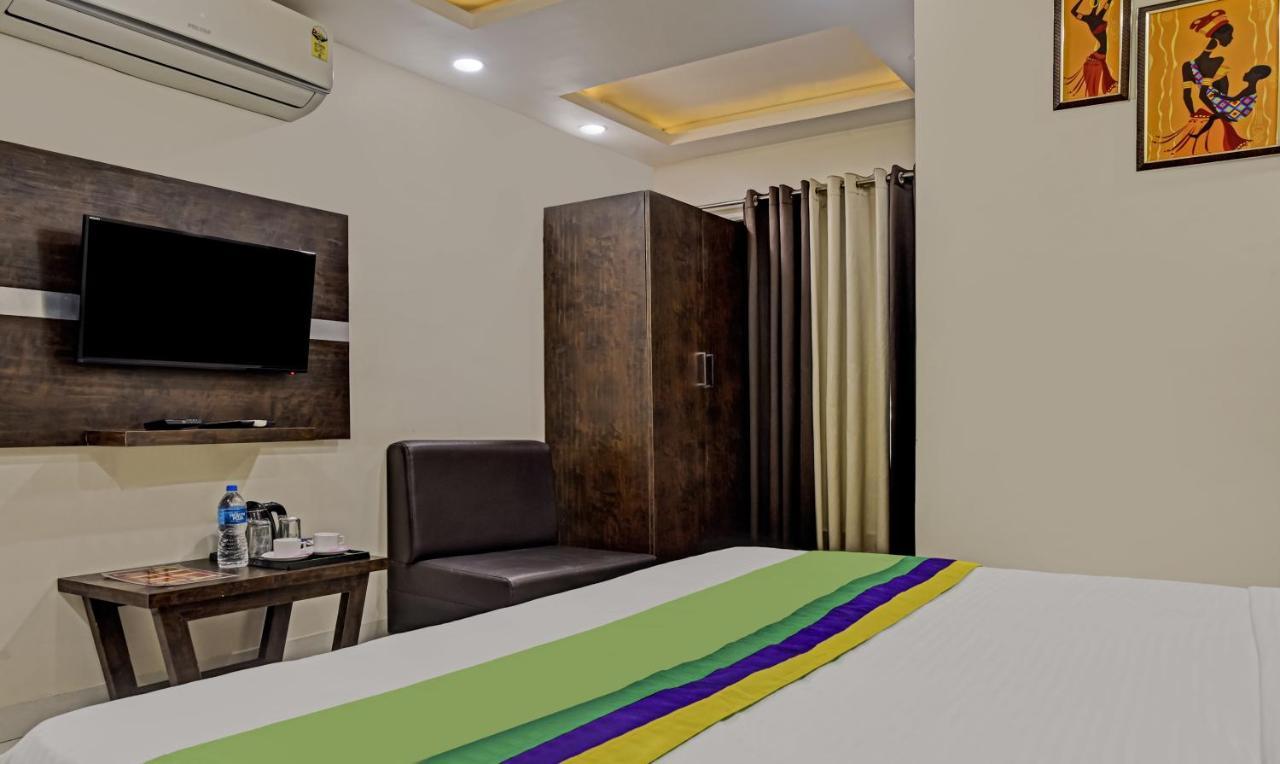Treebo Trend Jalsa Dlx Hoshangabad Road โบปาล ภายนอก รูปภาพ